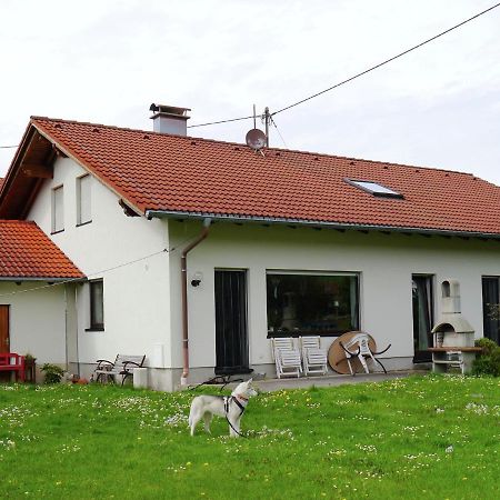 Cosy Apartment In Allg U With Garden Oy-Mittelberg Exterior foto